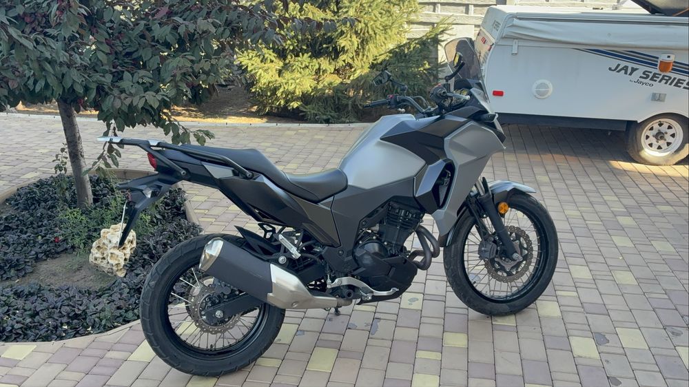 Мотоцикл Kawasaki KLE 300 2023 год
