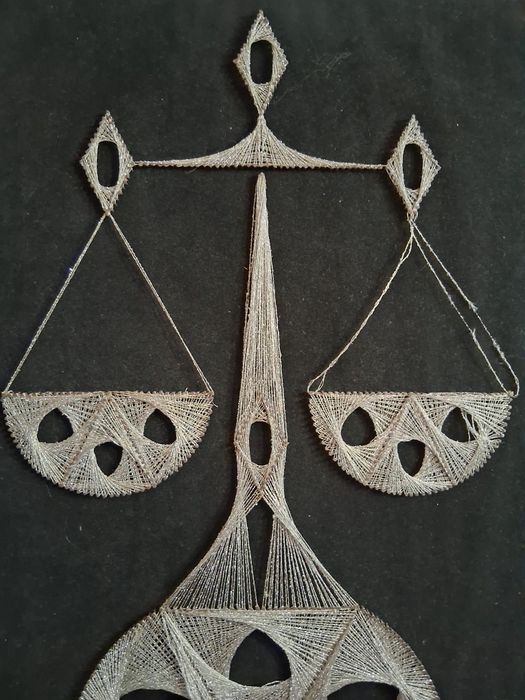 Quadro String Art - BALANÇA