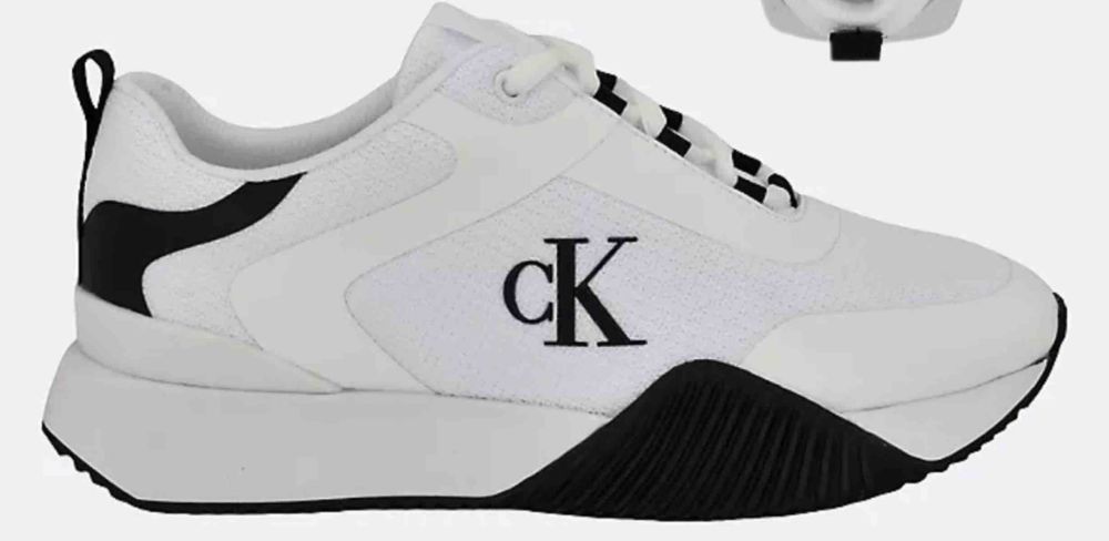 Кросівки нові Calvin Klein