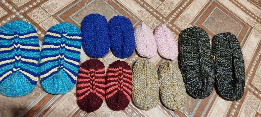 В'язані капці носочки