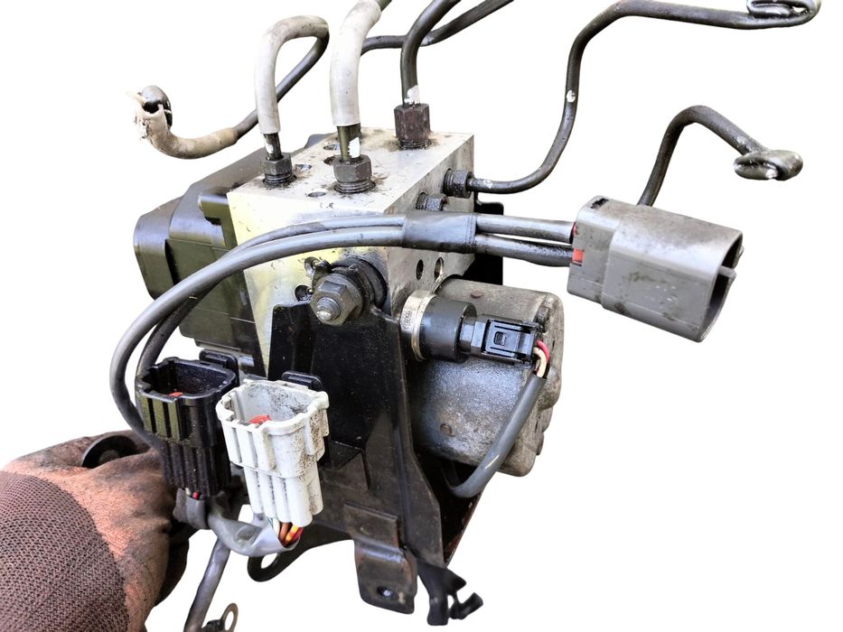 Блок ABS Nissan X-Trail T30