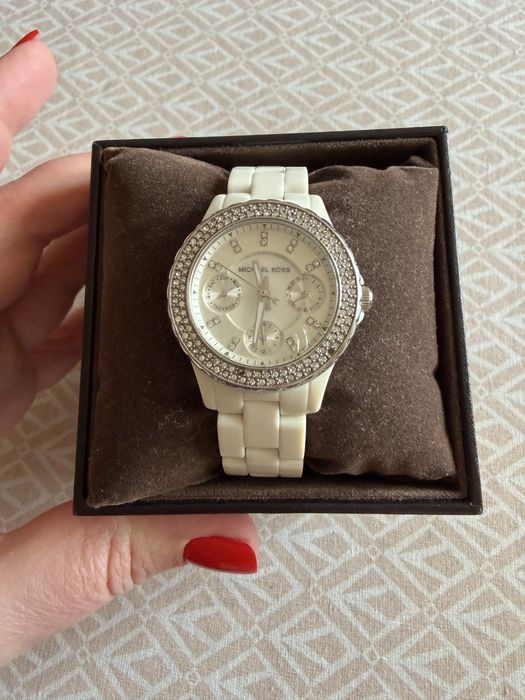 Годинник michael kors
