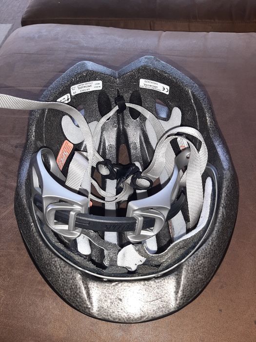 Capacete specialized novo