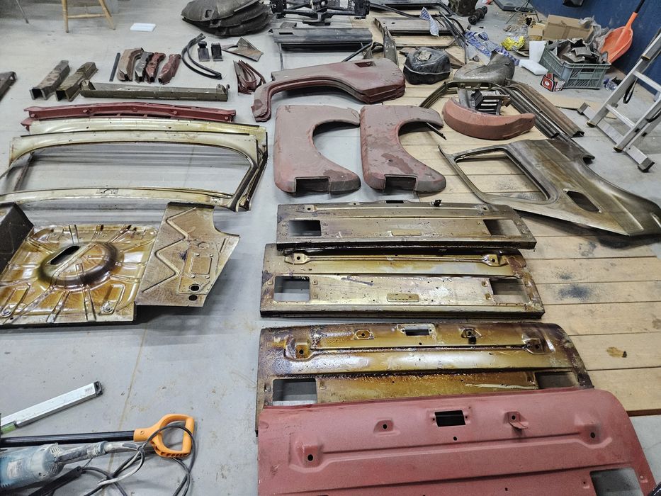 Części fiat 126p fiat 125p polonez drzwi pasy blotnik wzmocnienie nadk