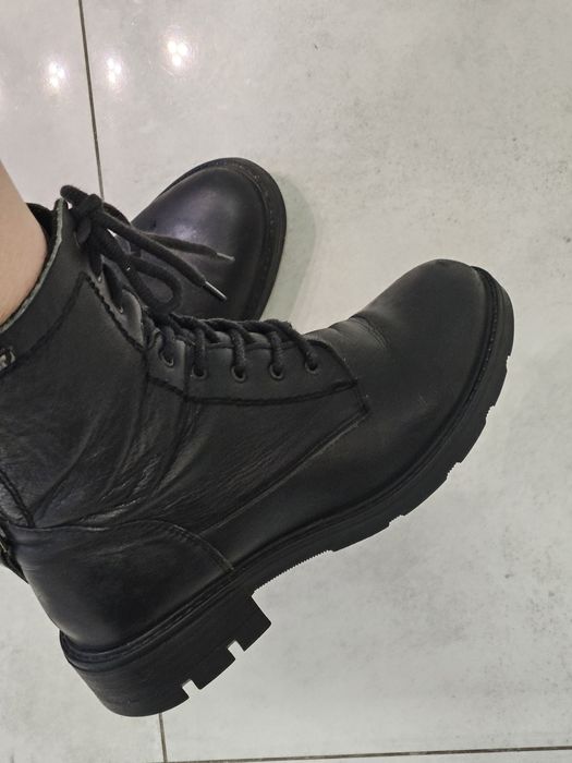 Czarne skórzane botki kozaki Lasocki Rozm. 36