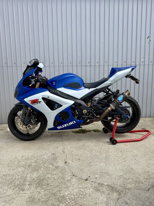 Suzuki GSXR 1000 k8