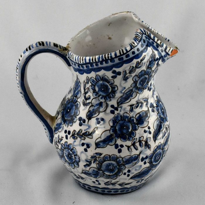 Jarro em Cerâmica de Coimbra