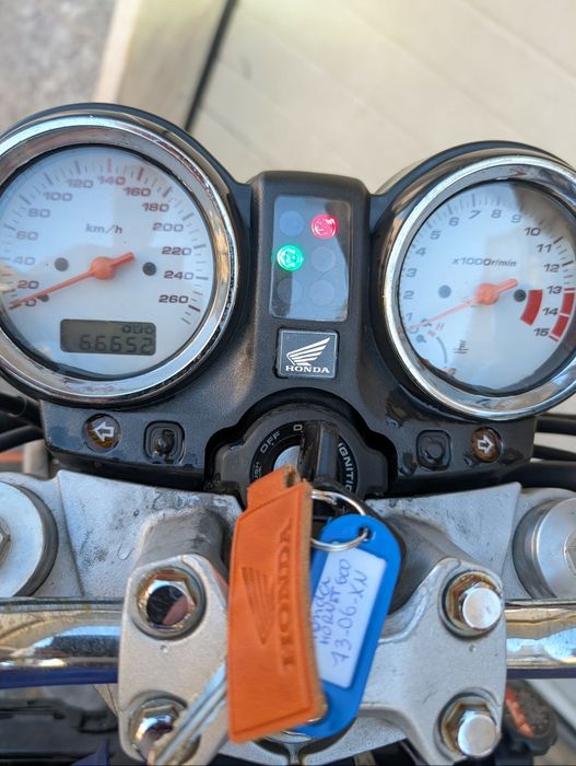 Honda Hornet 600cc