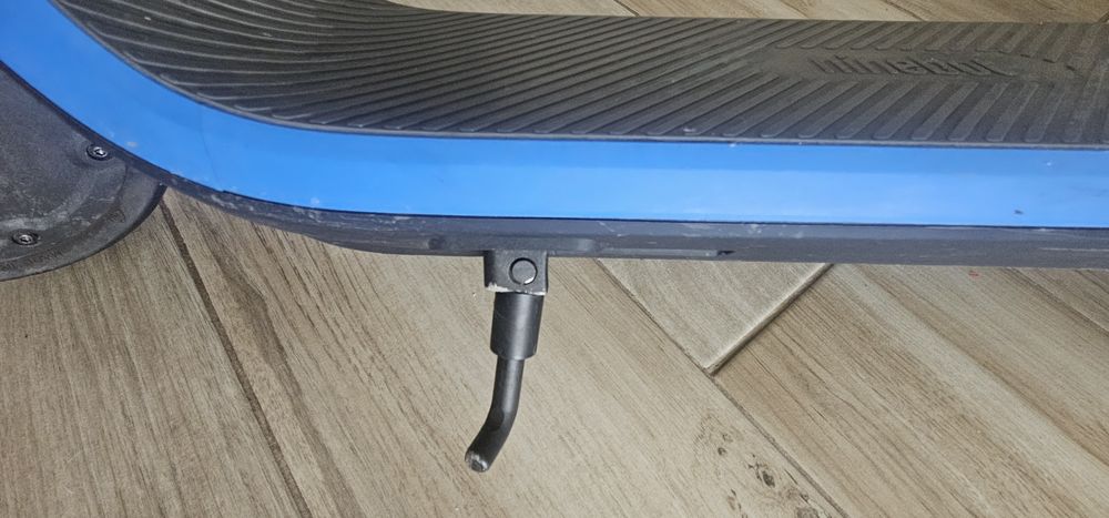 Електросамокат  Ninebot