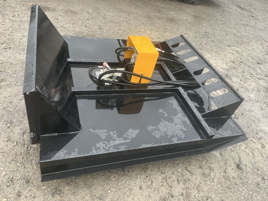 Kosiarka hydrauliczna Nowa do ładowarki bobcat do mini ladowarki