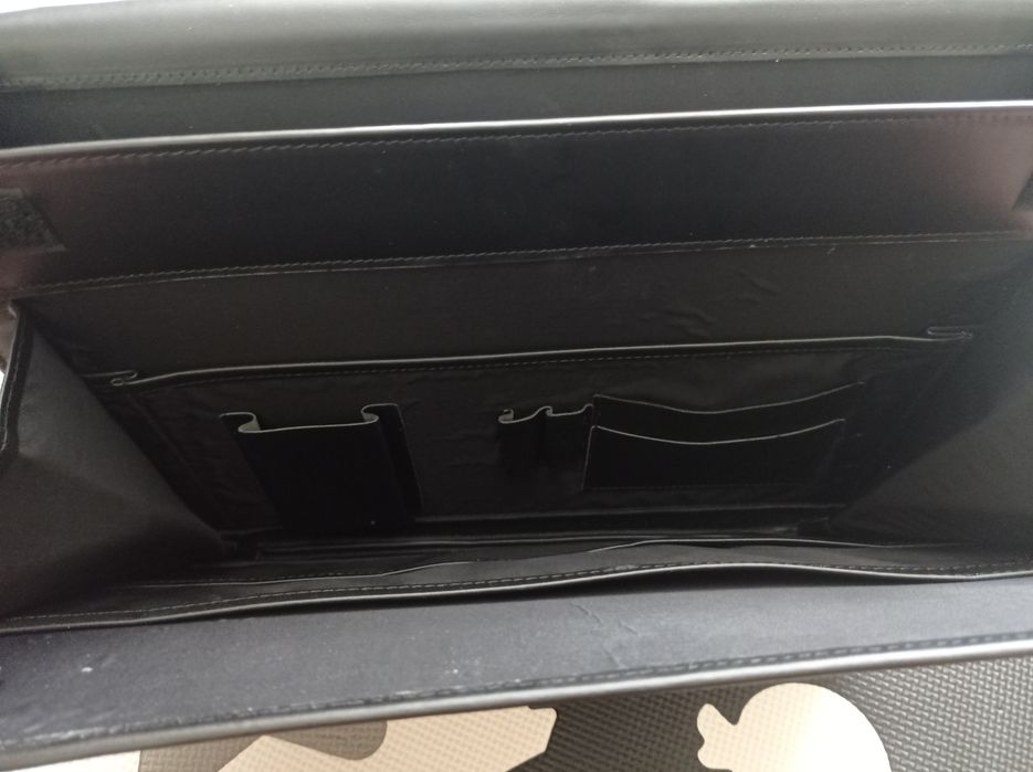 Aktówka czarna męska