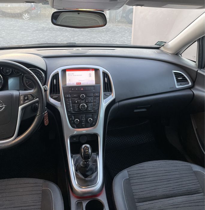 Opel Astra 1.6 Cdti