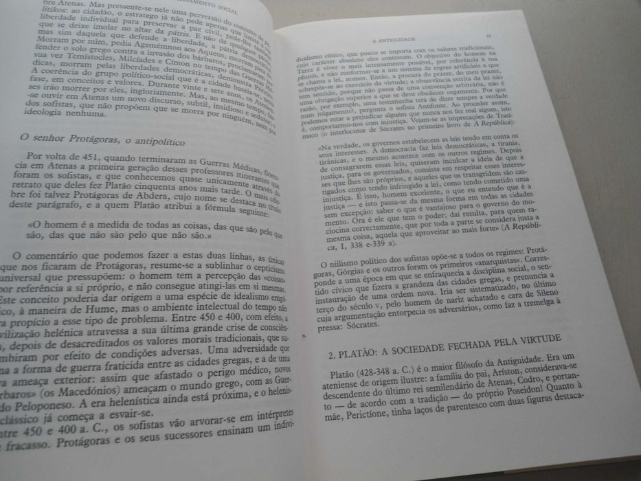 História Crítica do Pensamento  Social poe Roger Caratini