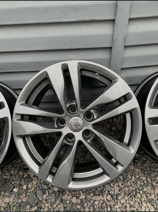Комплект легкосплавних дисків Opel 5/108 R16