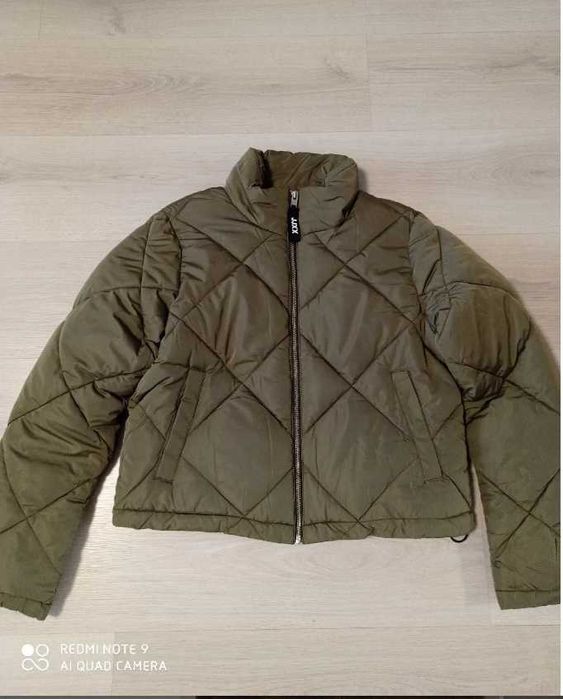 Продам нову куртку JJXX