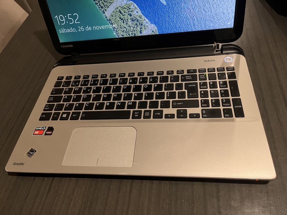 Toshiba Satellite L50D-B-10Q