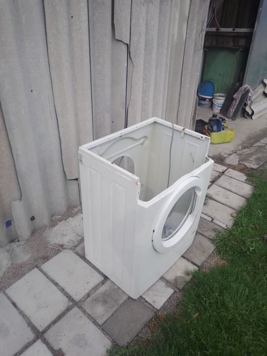 Корпус від стіральнойі машини