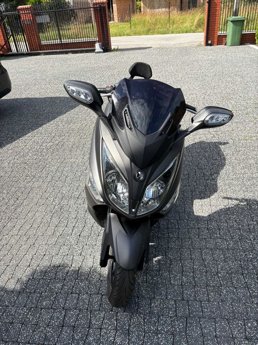 Syndyk sprzeda - skuter SYM GTS 125i