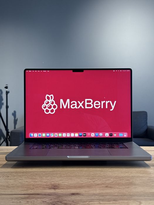 MacBook Pro 16 2021 M1 Max 10/24gpy 32/512gb !! Гарантія від Магазину !!