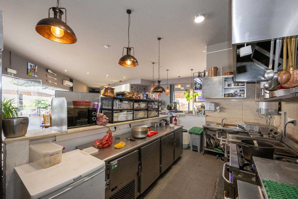Trespasse de Restaurante em Alcântara | 90 Lugares e Forte Potencial de Crescimento