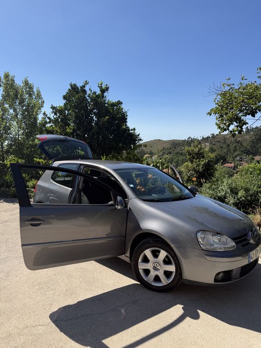 Vw golf v 2portas impecavel