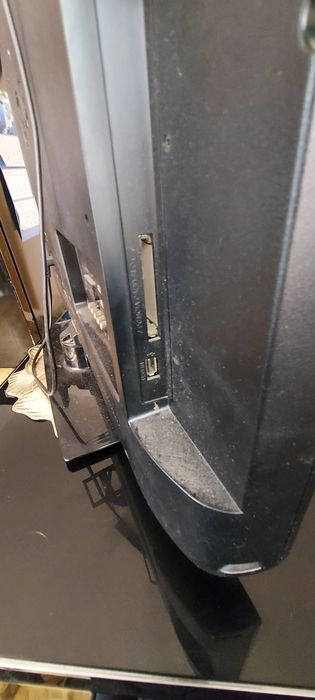 Sprzedam telewizor 32 cale LG