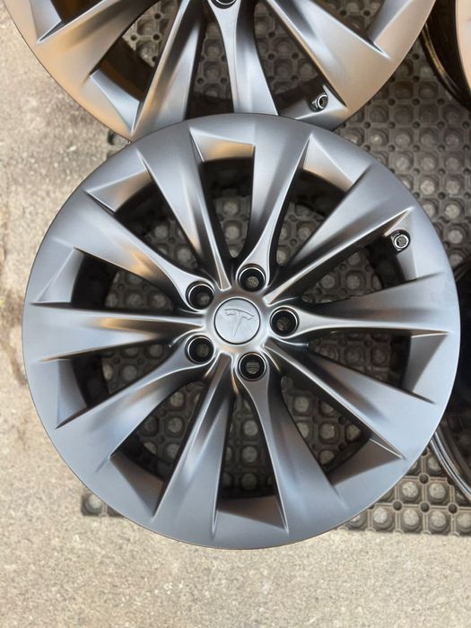 Диски легкосплавні  5/120 R19