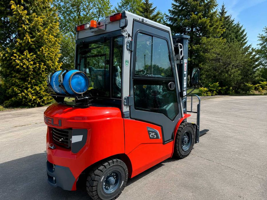 Wózek widłowy HELI CPYD25 – 2.5T LPG | Kabina | Kubota EURO5 | OD RĘKI