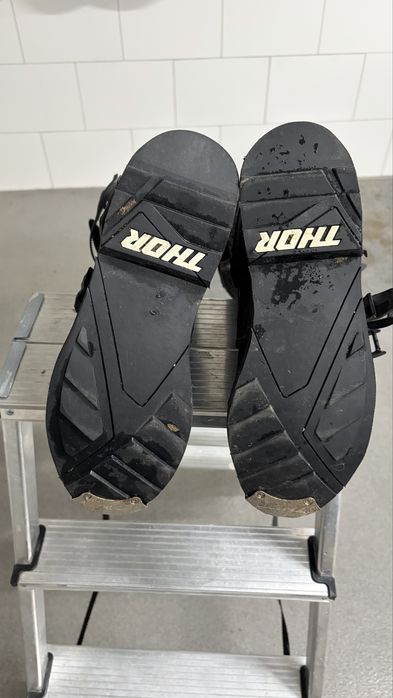 Buty na cross THOR