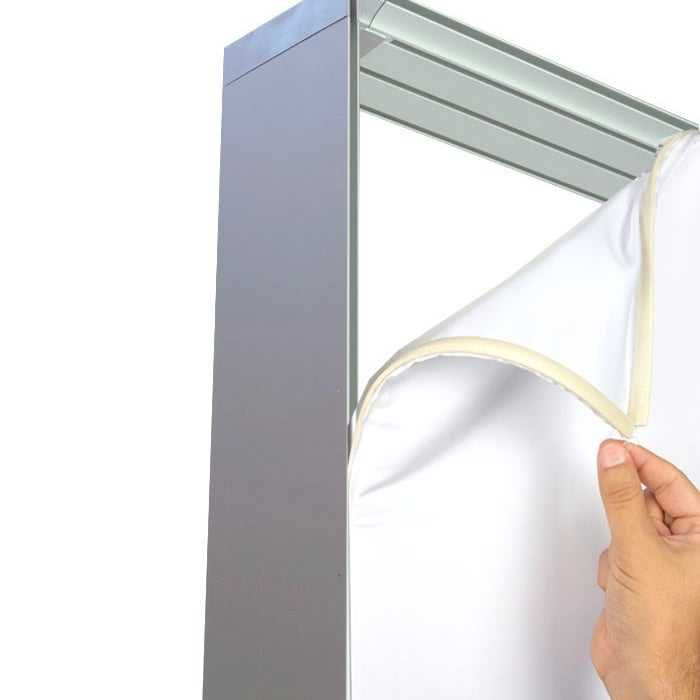 Caixa de luz para publicidade exterior