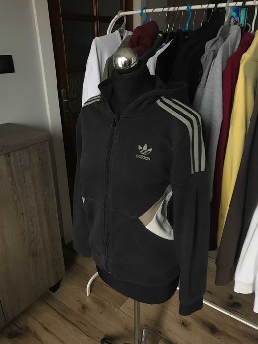 Bluza Adidas na zamek rozm. M ( nowa kolekcja)