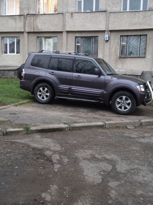 Міцубісі Паджеро
