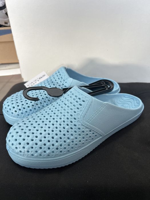 Kroksy niebieskie damskie