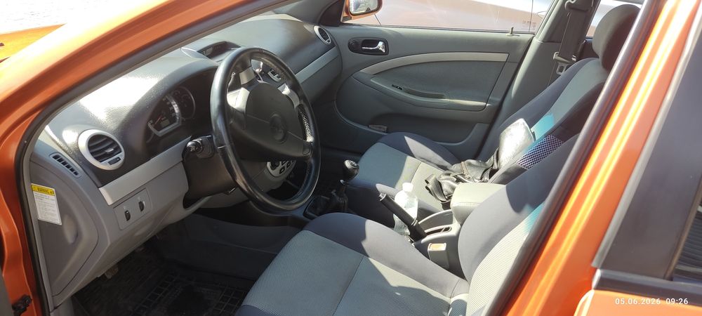 Chevrolet Lacetti 1.6 бензин 2008 р