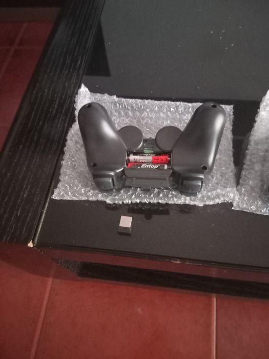 Vendo dois comandos  novos para jogos em computador