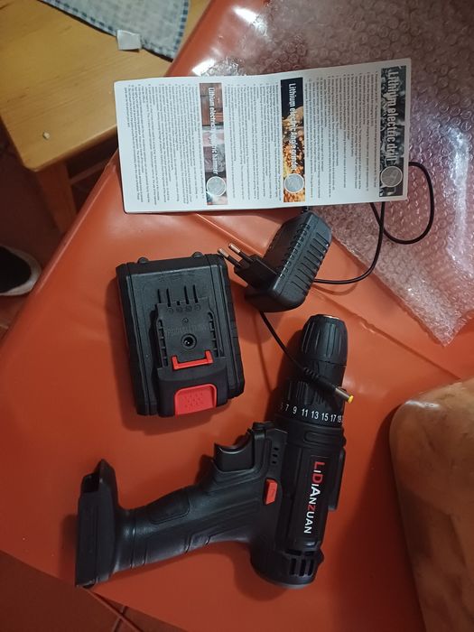 Parafusadeira nova