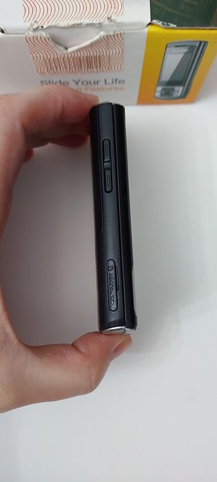 Продам новий телефонsamsung c3050