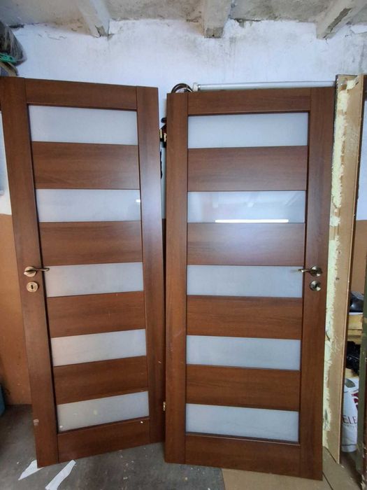 Używane drzwi wewnętrzne z zamkami