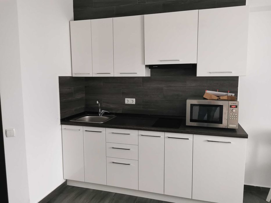 Здаю затишну смарт-квартиру з ремонтом. Є генератор.