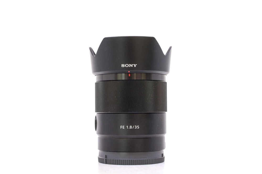 Sony FE 35mm f/1.8