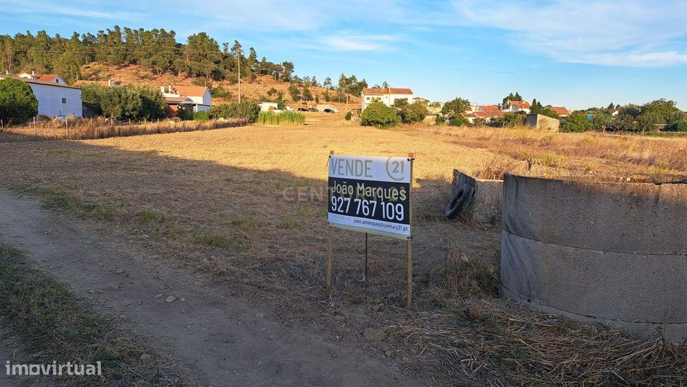 Terreno  Rústico em Riachos, Torres Novas - 4975m² — Riachos, Santarém