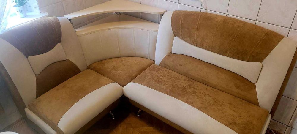 Перетяжка, ремонт, виготовлення меблів. Працюємо з бюджетом.