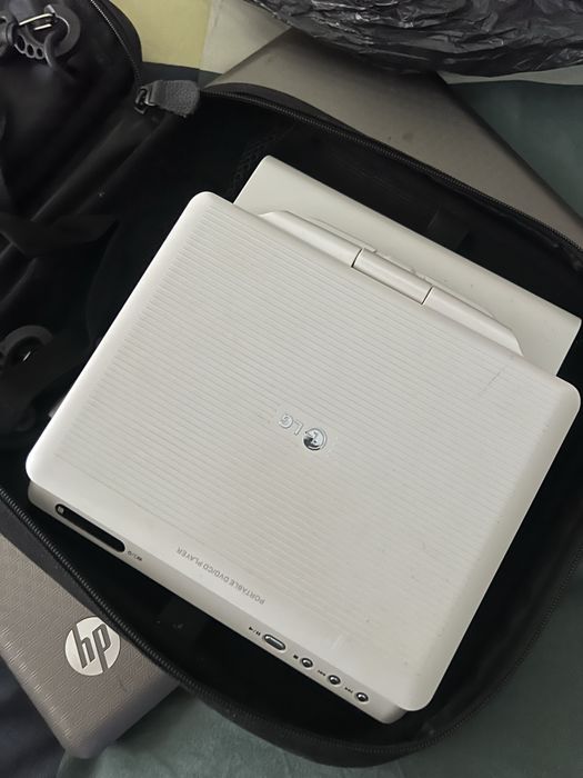 DVD portatil LG