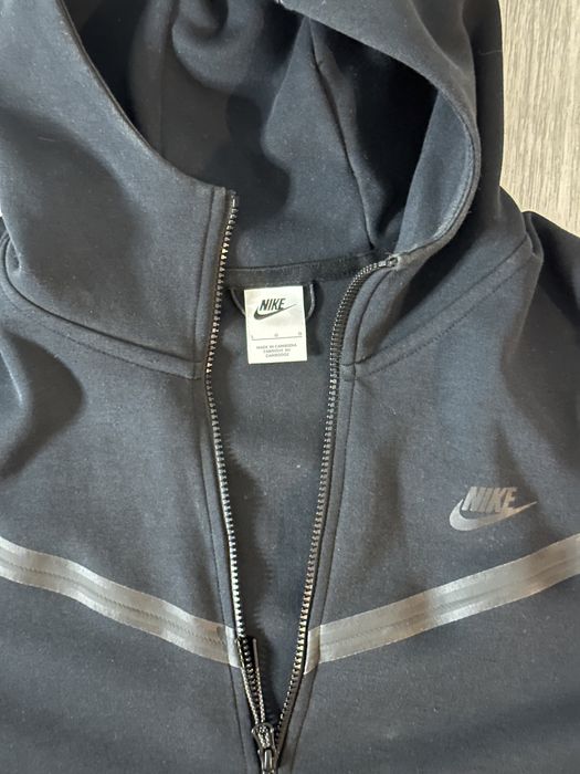 Nike teech preto