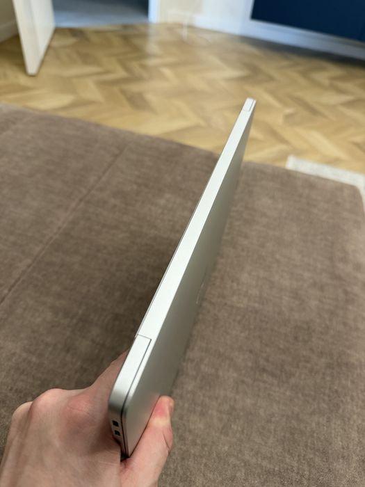 MacBook Air 13 2018/2019 i5 1.6-3.4GHz /8 GB /128 Gb 95% АКБ!