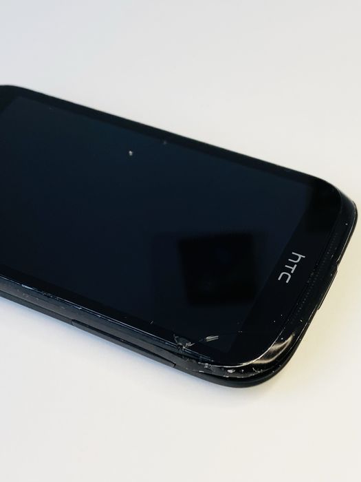 Смартфон HTC Desire C