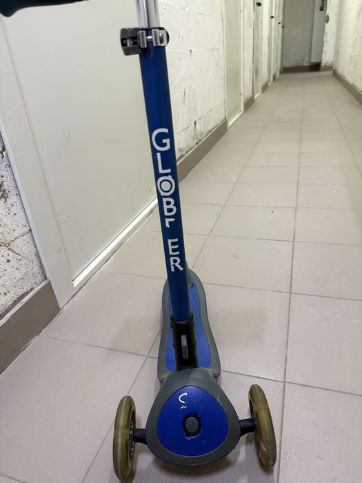 Самокат Globber Elite з підсвічуванням