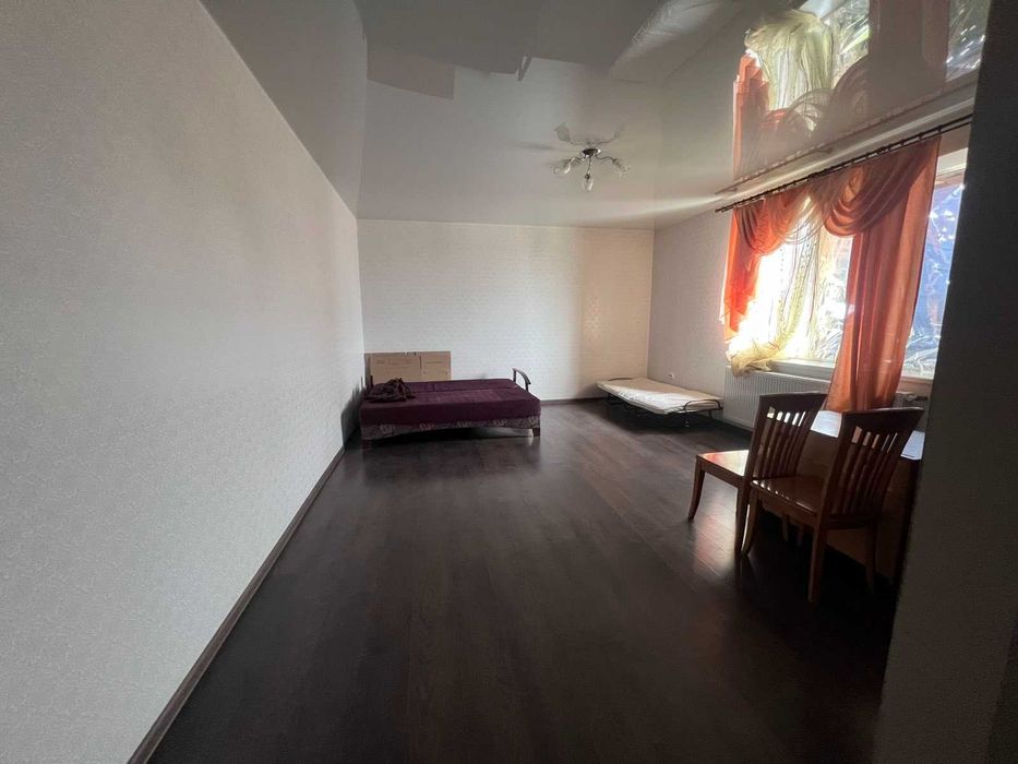 Терміно.Продається 3 кімнатна квартира в новобудові