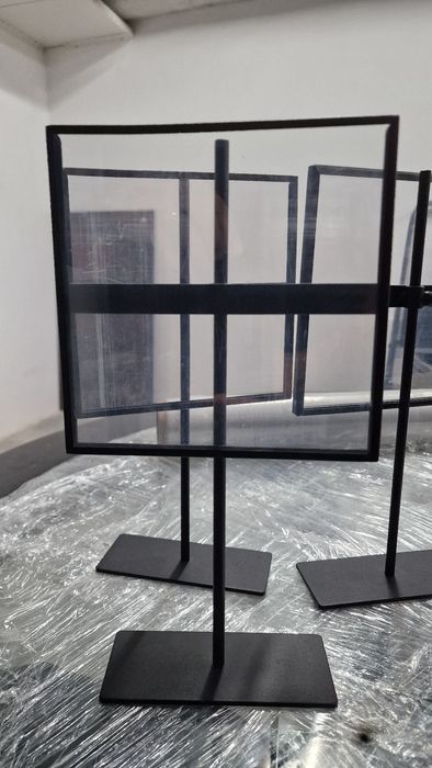 Frames in Good Condition64861605919233120