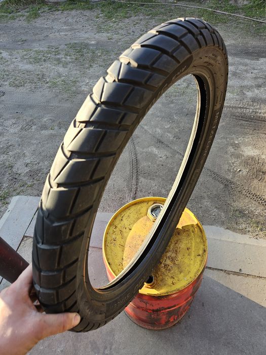 Metzeler Karoo 90/90R21 Dot 2622 Nr.1159